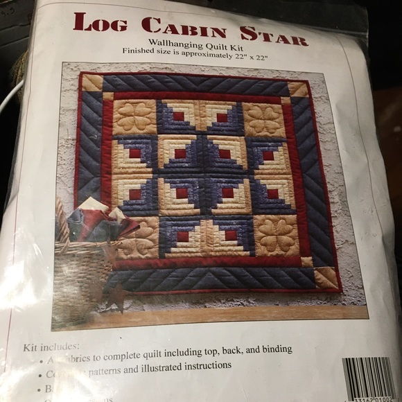 NIP Log Cabin Star Wall Quilt Kit Log Cabin Designed by Rachel T Pellman - Picture 1 of 3